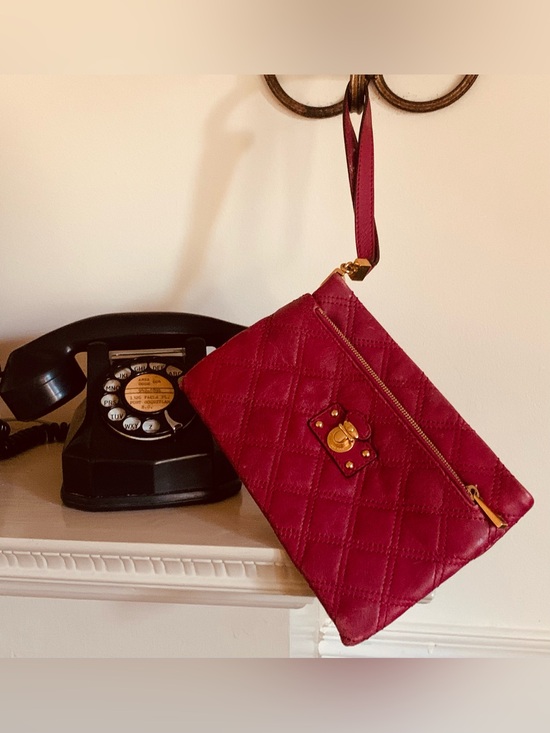 Marc Jacobs Handbags - Authentic Marc Jacobs Quilted Wristlet Zip in Deep Berry w/ monogram clasp